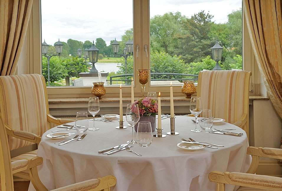 Dormero Hotel Meerbusch Restaurant bilde